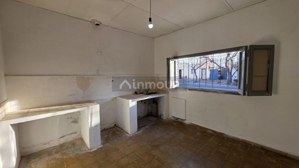 Local Comercial en Alquiler en Maipu, Mendoza