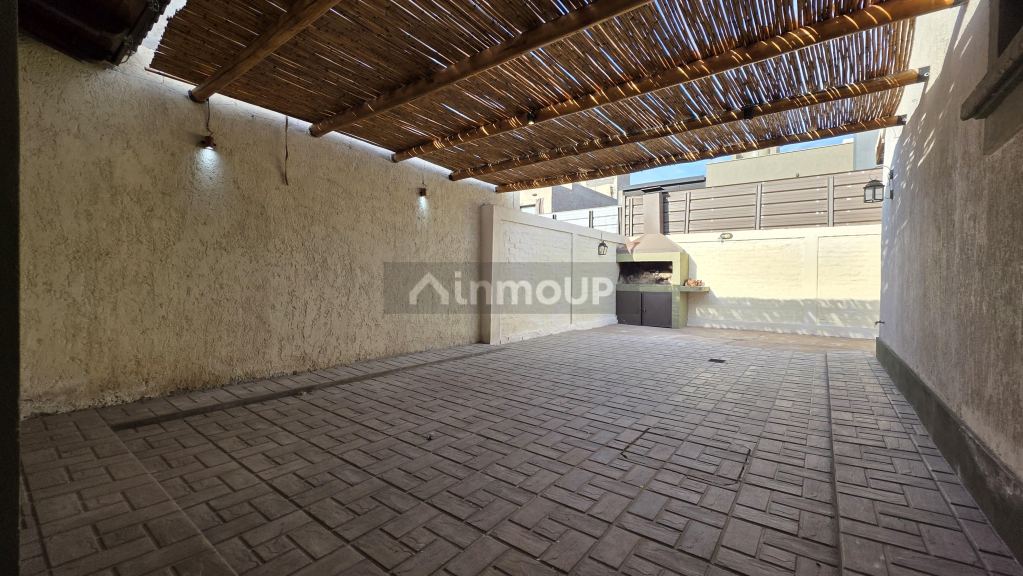 Casa en Alquiler en Maipu, Mendoza