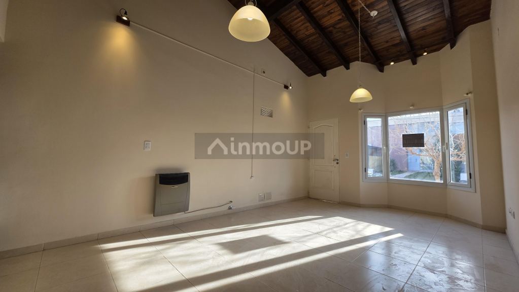 Casa en Alquiler en Maipu, Mendoza