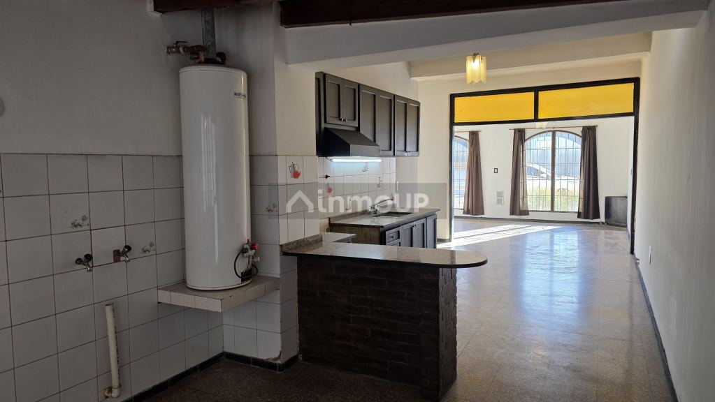 Oficina en Alquiler en Maipu, Mendoza