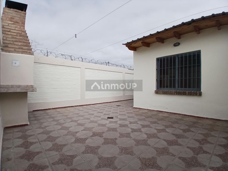 Casa en Alquiler en Maipu, Mendoza