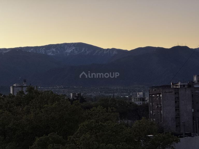 Departamento en Venta en Capital, Mendoza