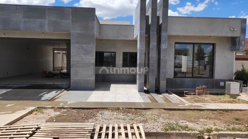 Casa en Venta en San Martin, Mendoza