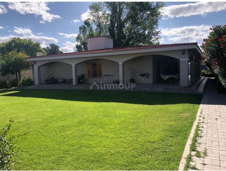 Casa en Venta en San Martin, Mendoza
