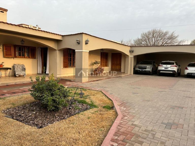 Casa en Venta en San Martin, Mendoza