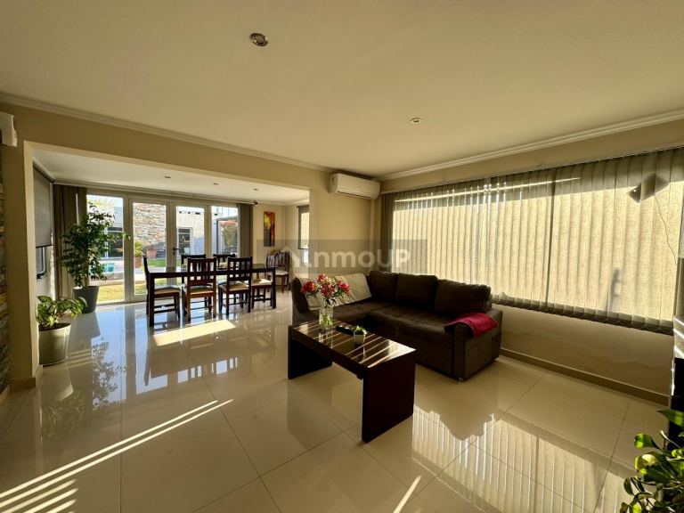 Casa en Venta en Guaymallen, Mendoza