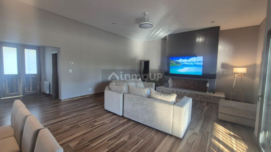Casa en Venta en Maipu, Mendoza