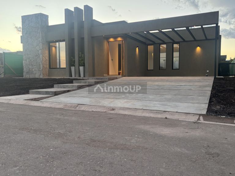 Casa en Venta en Lujan de Cuyo, Mendoza