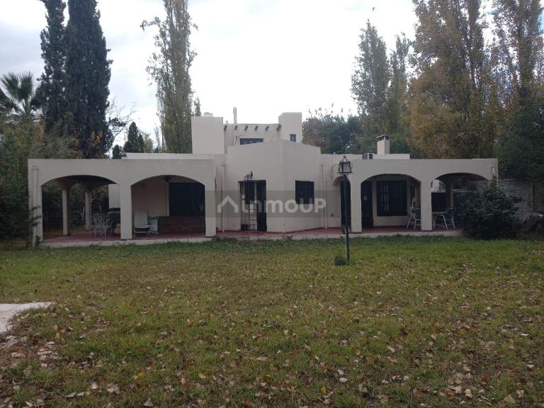 Casa en Venta en Guaymallen, Mendoza