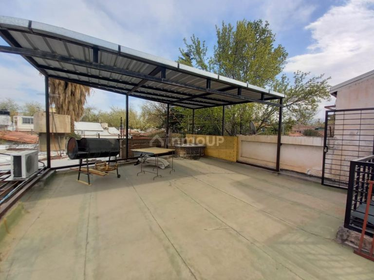 Casa en Alquiler en Capital, Mendoza