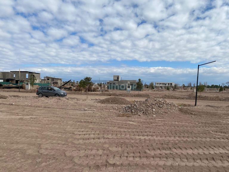 Lote en Venta en Maipu, Mendoza