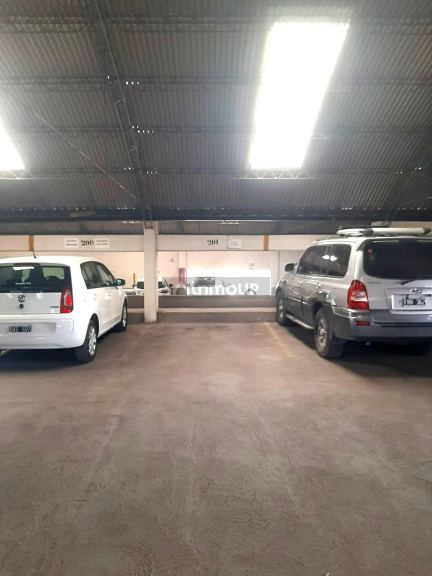 Cochera en Venta en Capital, Mendoza