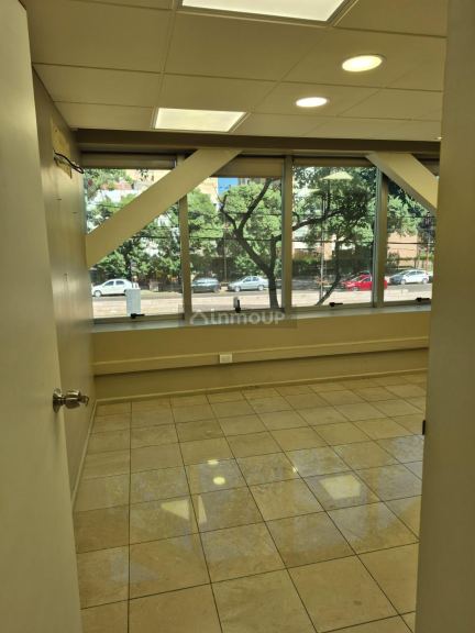 Oficina en Alquiler en Capital, Mendoza