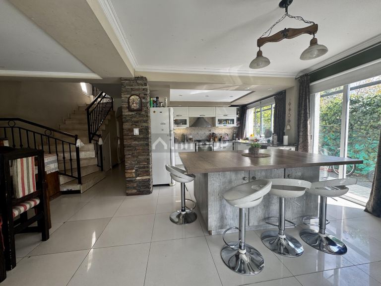 Casa en Venta en Guaymallen, Mendoza