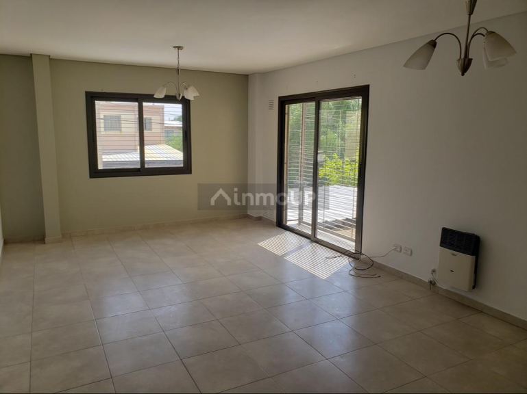 Departamento en Alquiler en Las Heras, Mendoza