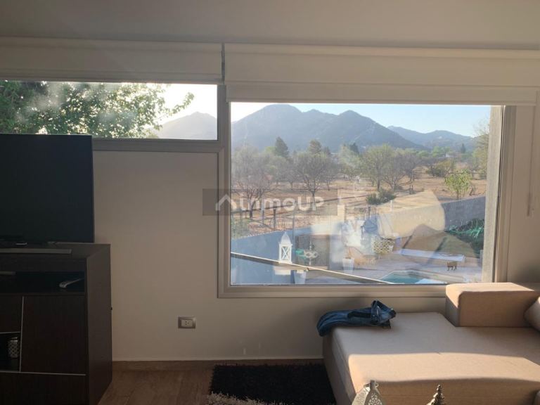 Casa en Venta en Juana Koslay, San Luis