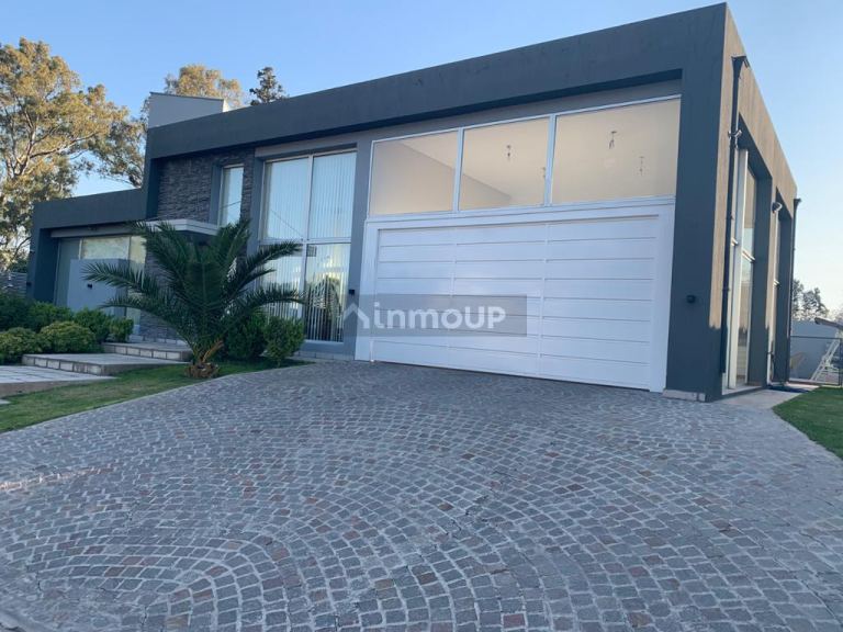 Casa en Venta en Juana Koslay, San Luis