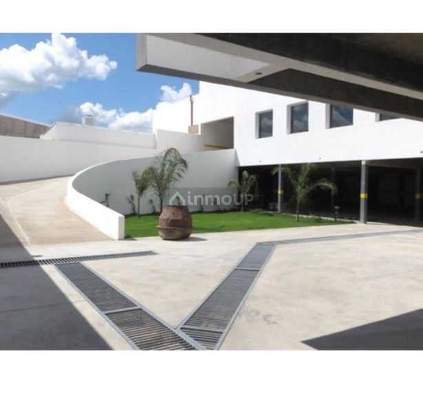 Cochera en Venta en San Luis, San Luis