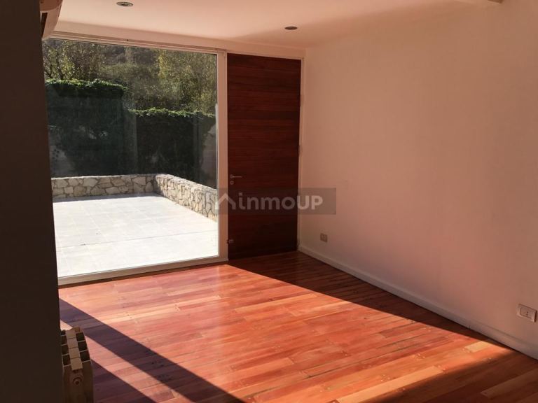 Casa en Venta en Juana Koslay, San Luis