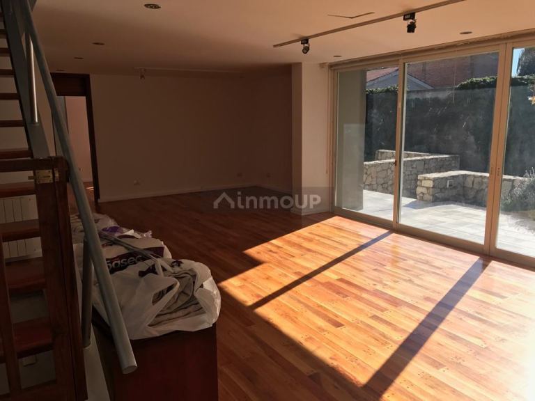 Casa en Venta en Juana Koslay, San Luis