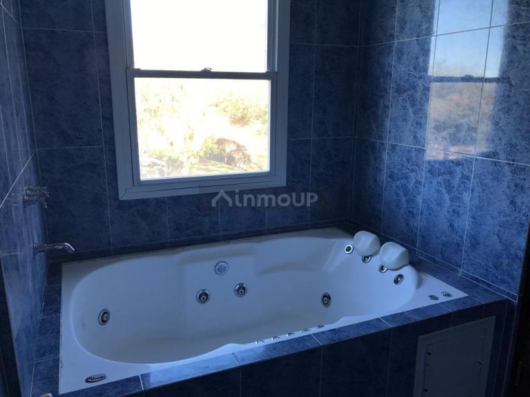 Casa en Venta en Juana Koslay, San Luis