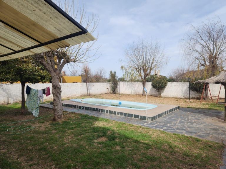Casa en Venta en Juana Koslay, San Luis