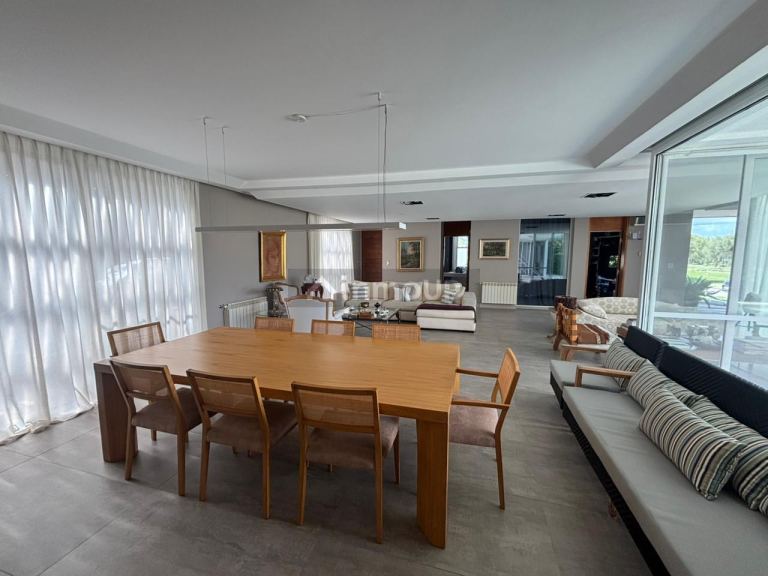 Casa en Venta en San Luis, San Luis