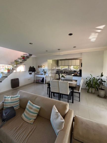 Casa en Venta en Juana Koslay, San Luis