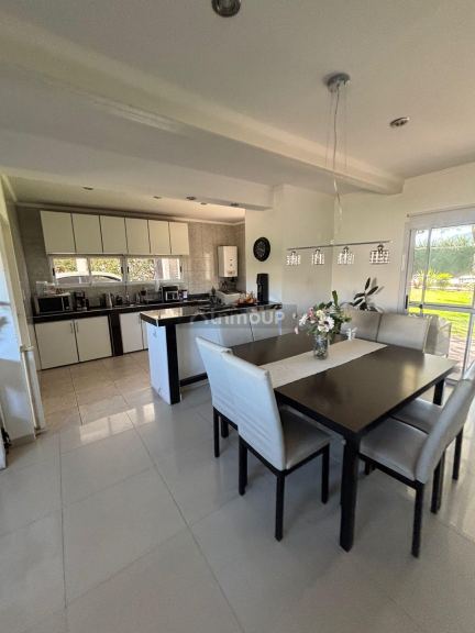 Casa en Venta en Juana Koslay, San Luis