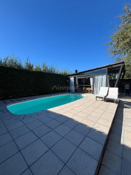 Casa en Venta en Juana Koslay, San Luis