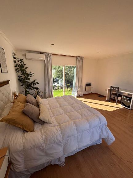Casa en Venta en Juana Koslay, San Luis