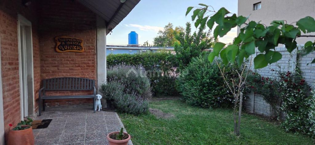 Casa en Venta en Juana Koslay, San Luis