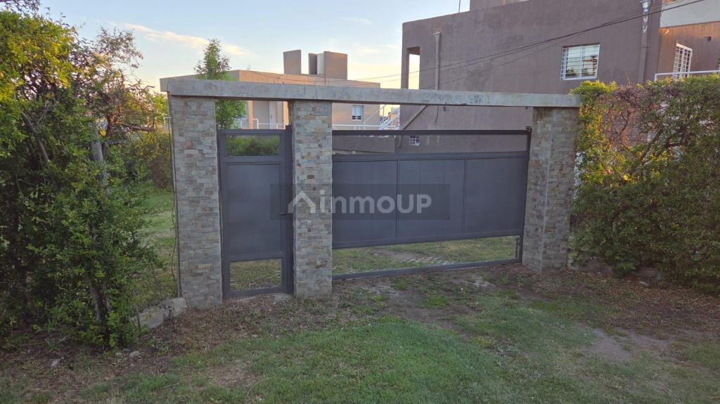 Casa en Venta en Juana Koslay, San Luis