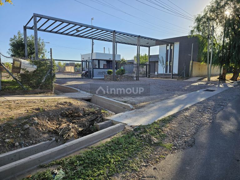 Lote en Venta en Maipu, Mendoza