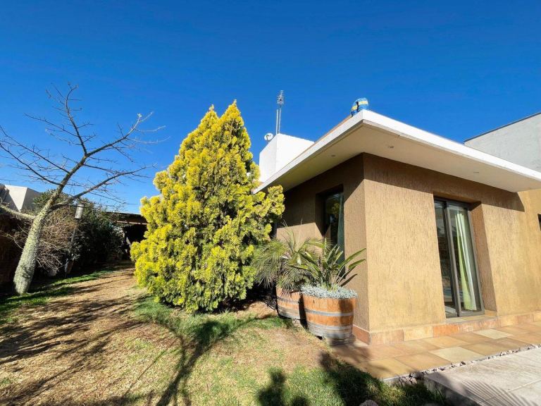 Casa en Venta en Guaymallen, Mendoza