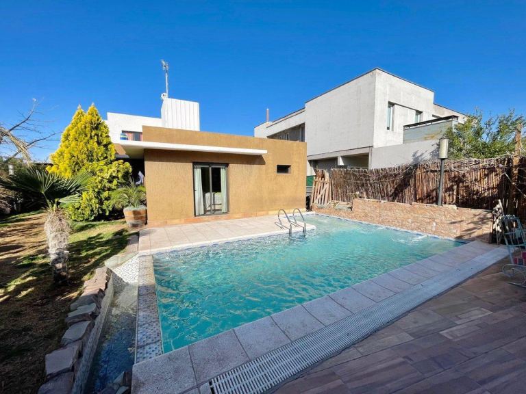 Casa en Venta en Guaymallen, Mendoza