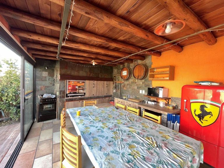 Casa en Venta en Guaymallen, Mendoza