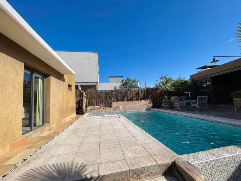 Casa en Venta en Guaymallen, Mendoza