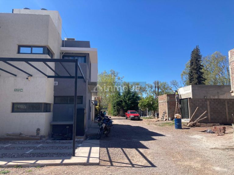 Duplex en Venta en Godoy Cruz, Mendoza