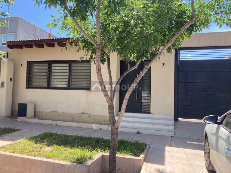 Casa en Venta en Lujan de Cuyo, Mendoza
