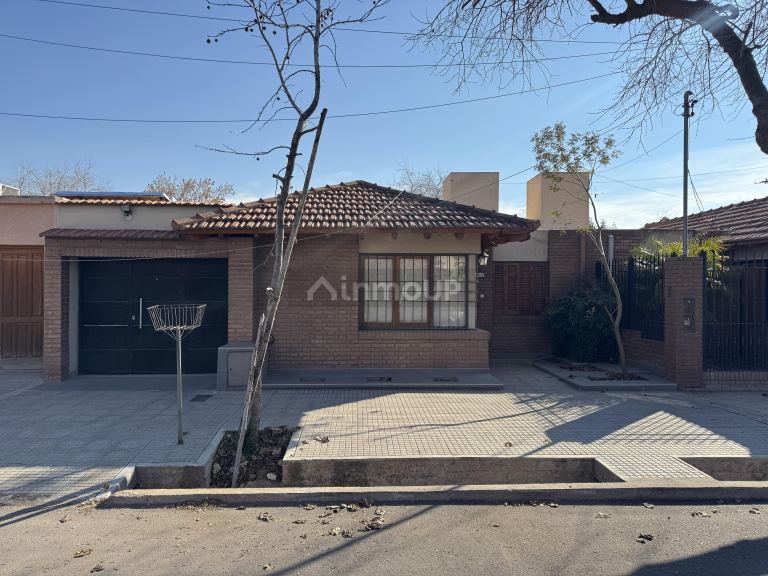Casa en Venta en Las Heras, Mendoza
