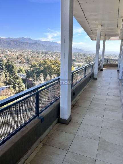 Departamento en Alquiler en Capital, Mendoza