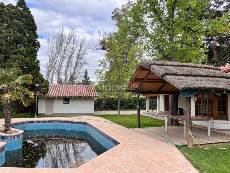Casa en Venta en Lujan de Cuyo, Mendoza
