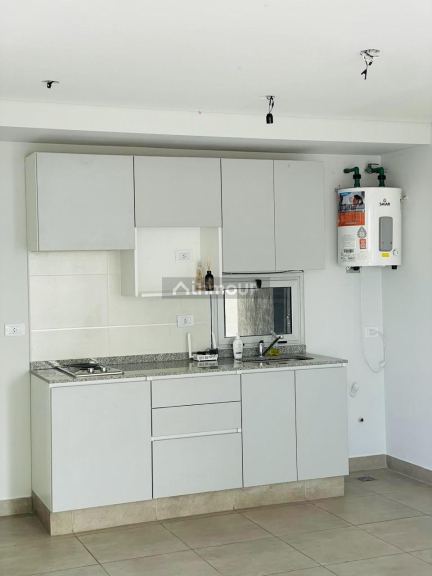 Local Comercial en Alquiler en Godoy Cruz, Mendoza