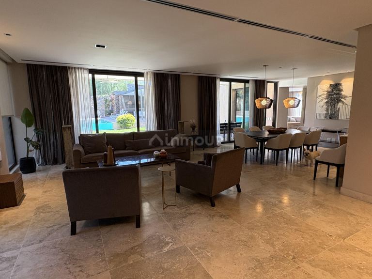 Casa en Venta en Capital, Mendoza