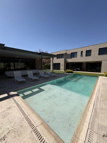 Casa en Venta en Capital, Mendoza