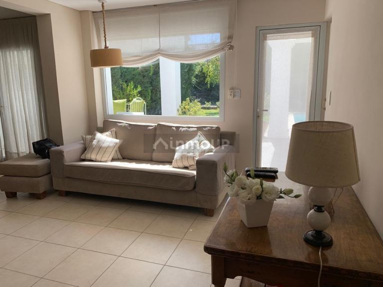 Casa en Venta en Guaymallen, Mendoza