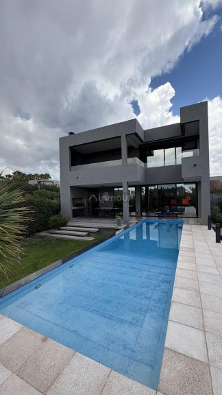 Casa en Alquiler en Godoy Cruz, Mendoza