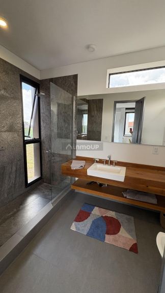 Casa en Alquiler en Godoy Cruz, Mendoza