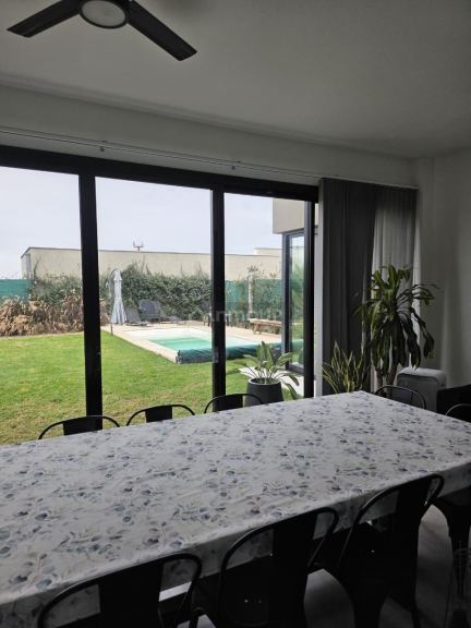 Casa en Alquiler en Maipu, Mendoza